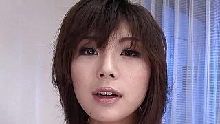 亚洲荡妇吸吮鸡巴
